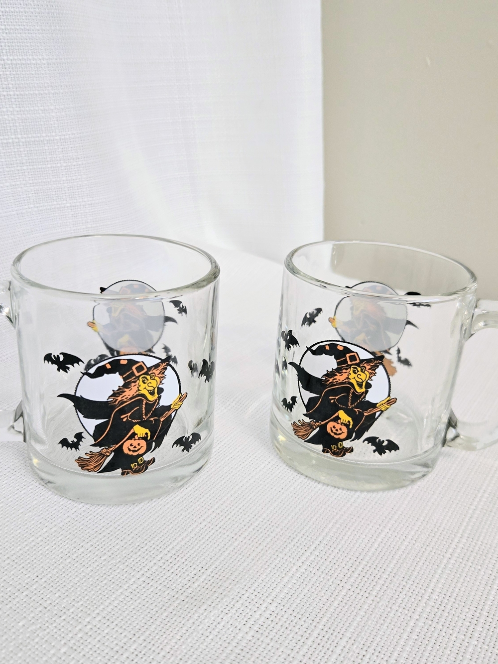 Vtg Halloween Coffee Mugs Flying Witch Clear Glass USA Bats Broom